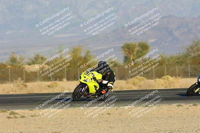 media/Dec-07-2024-CVMA (Sat) [[21c5f1ef85]]/Race 11-Amateur Supersport Open/